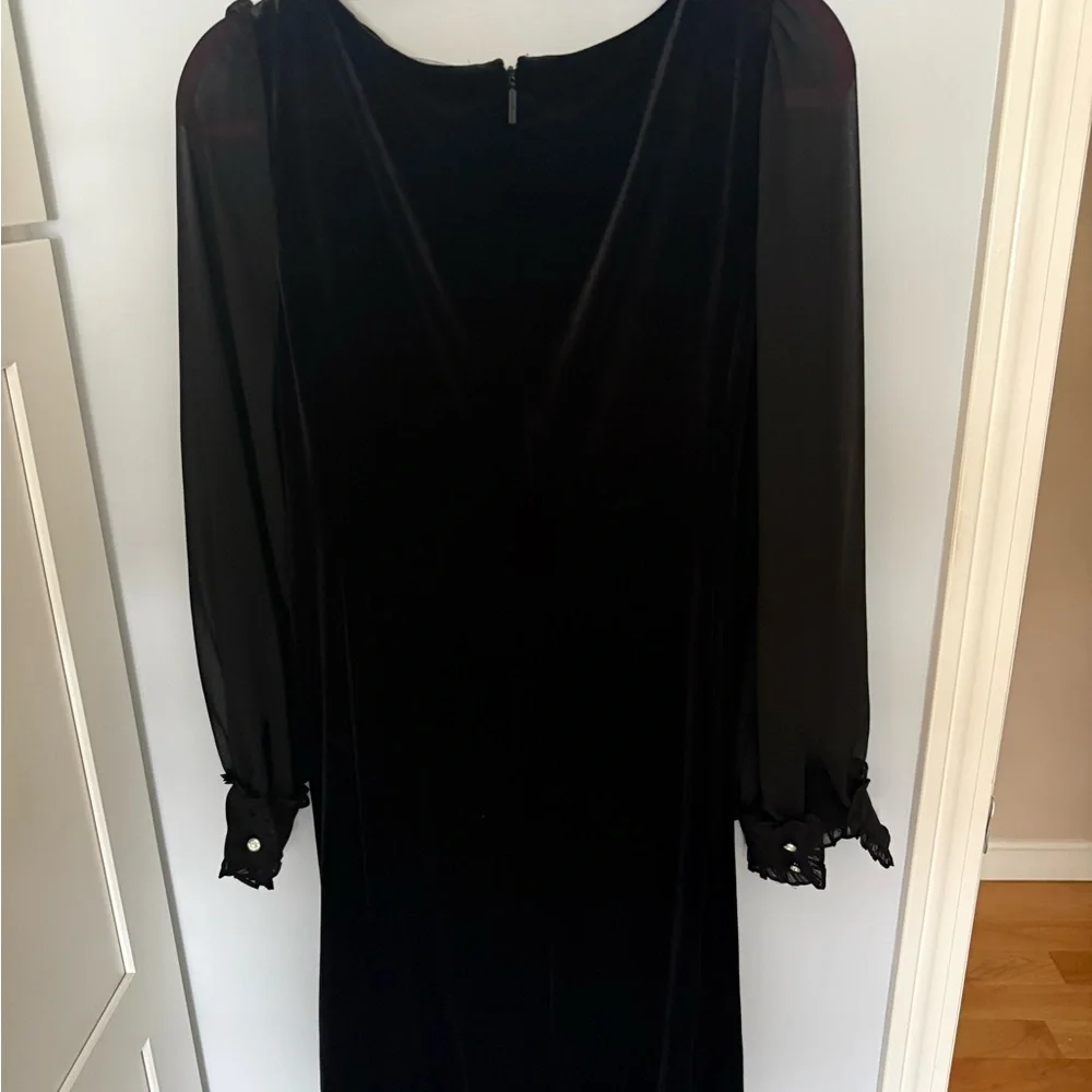 NWT Karl Lagerfeld Black Sheer-Sleeve Shift Dress - Picture 8 of 8